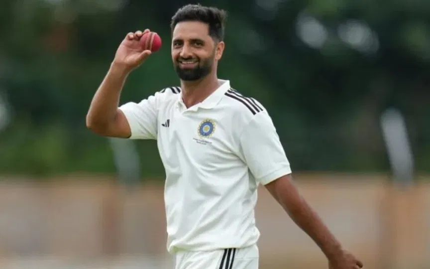 Auqib Nabi Credits Irfan Pathan news